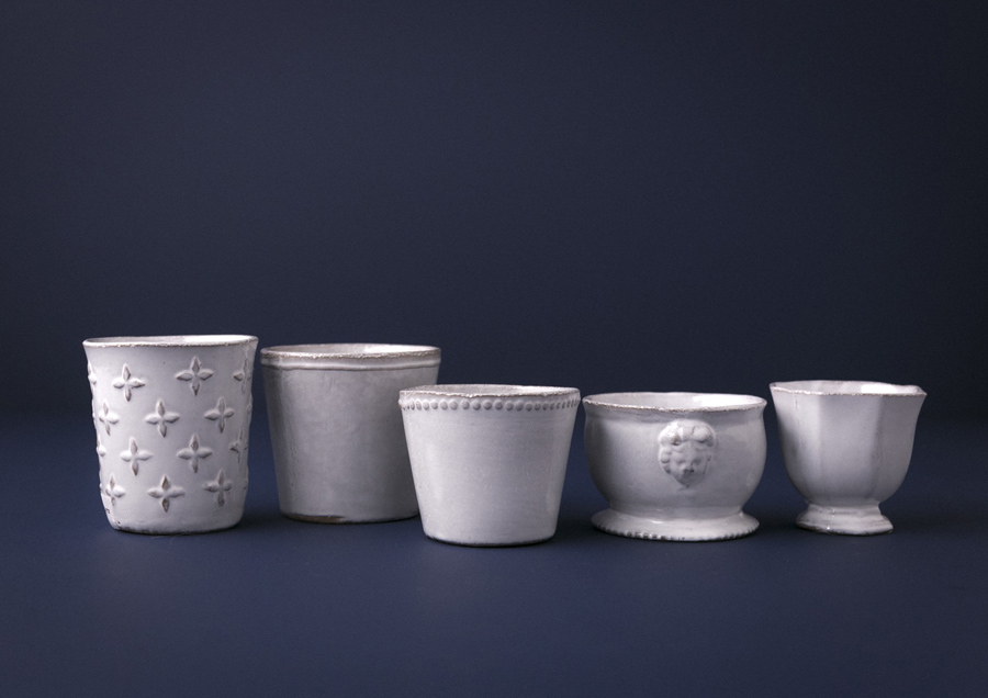 Astier de Villatte の陶器白の釉薬が生む独特の風合い アスティエ・ド ...