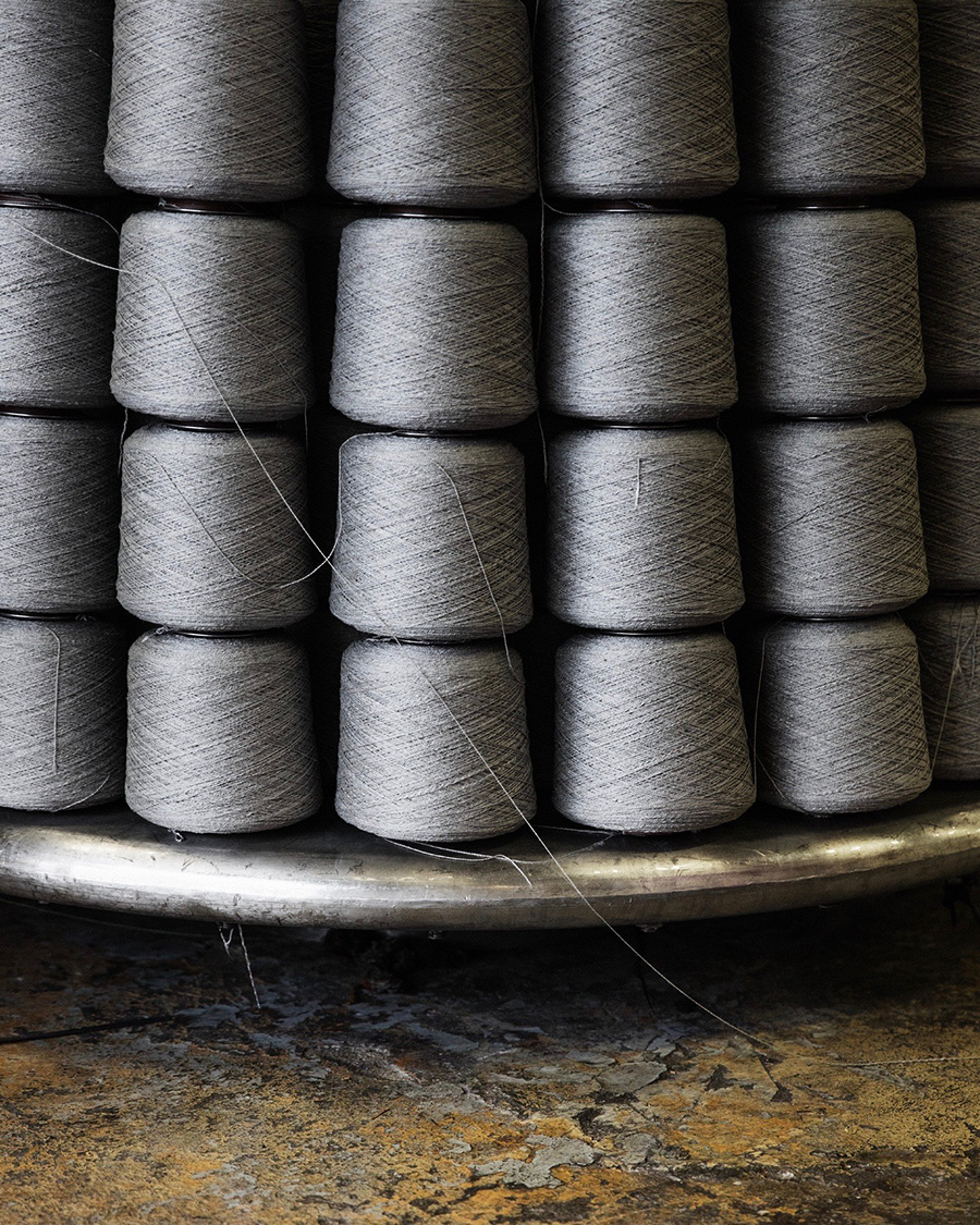 丈夫で繊細な細い糸を使用。 Photo by Lars Petter Pettersen