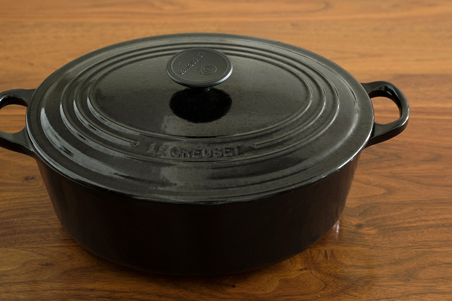 ル・クルーゼのお鍋はブラックで統一。これさえあれば色々な料理に活躍してくれる。
