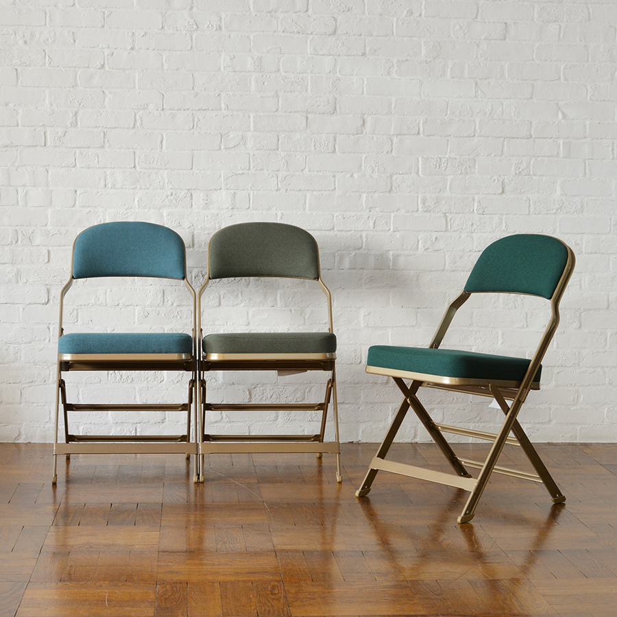 FULL CUSHION FOLDING CHAIR　W475 D565 H822 SH460mm　各¥22,000