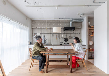 遠距離からの新婚リノベ小説『キッチン』の世界観をテーマに据えて 遠距離からの新婚リノベ小説『キッチン』の世界観をテーマに据えて