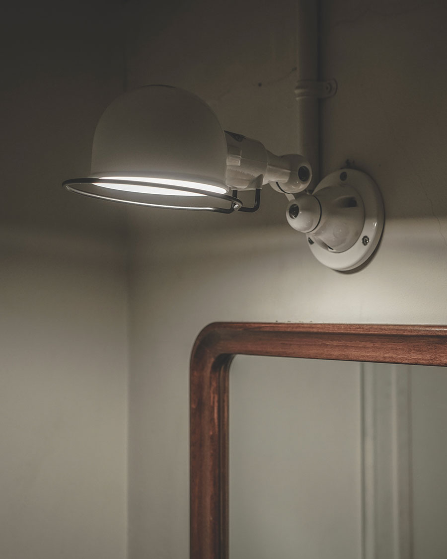 ジェルデ社のランプ 1950年代にフランスの作業用ランプとして誕生 