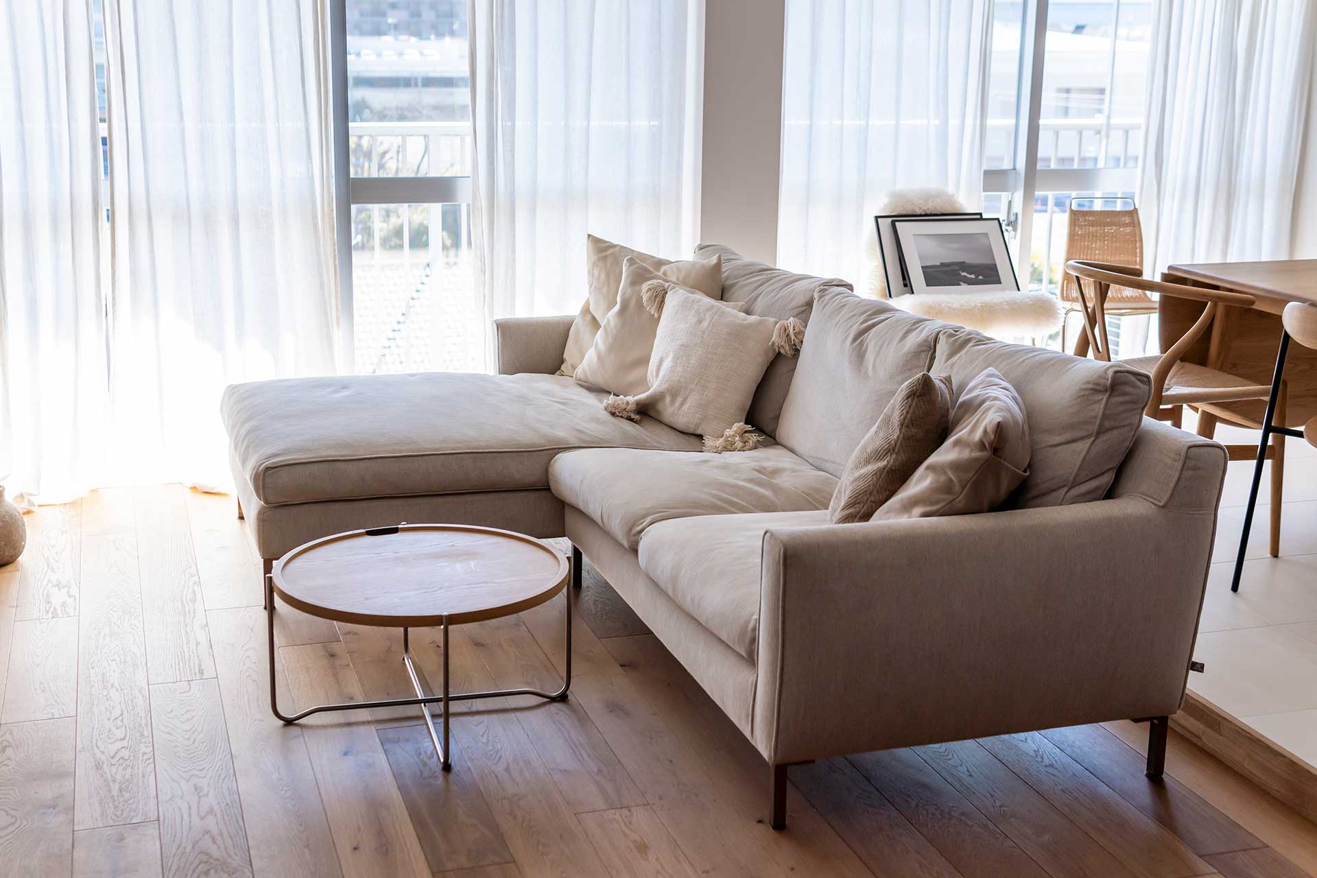 デンマークの家具ブランド「eilersen」のソファ。