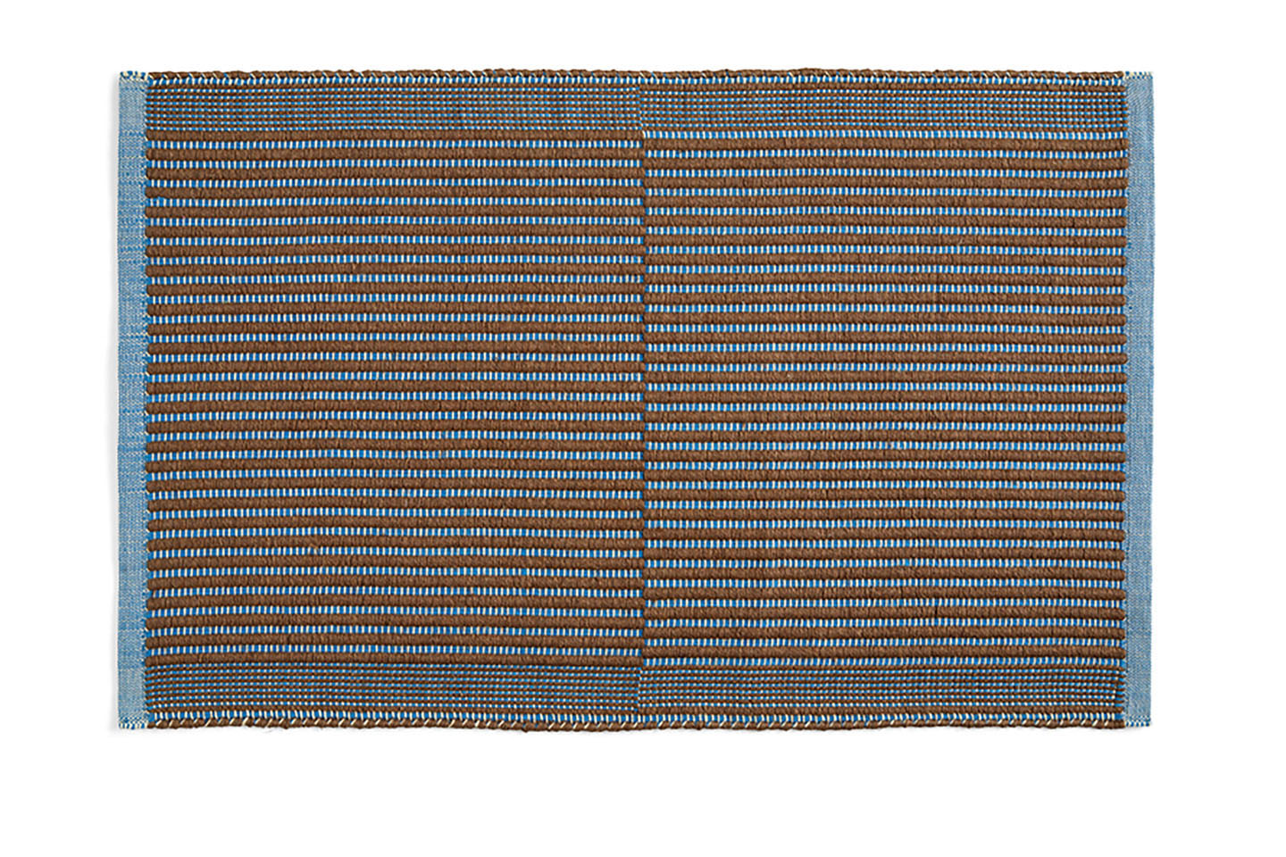 TAPIS MAT (チェスナット＆ブルー) 60×95cm ¥8,360 HAY ブラウンとブルーを組み合わせたノスタルジックな雰囲気。
