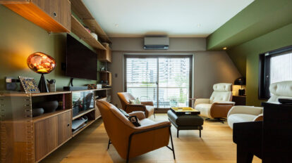 人生３度目のリノベーション 隠し扉でプライベートを分けた 光が導く独創的な空間