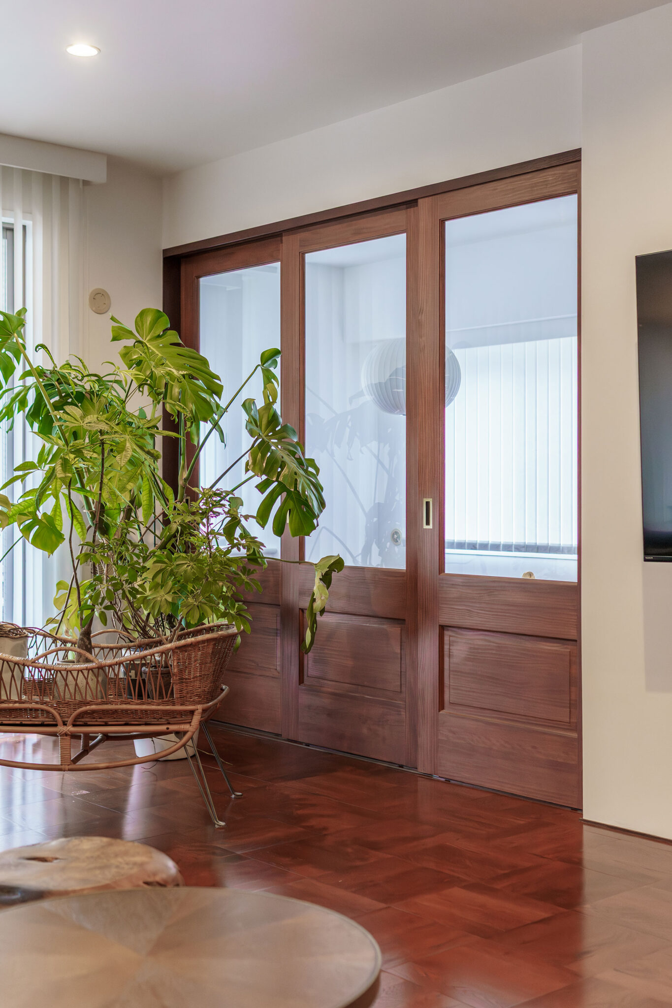 用途に合わせて仕切れるよう、子ども部屋には引き戸を設けた。