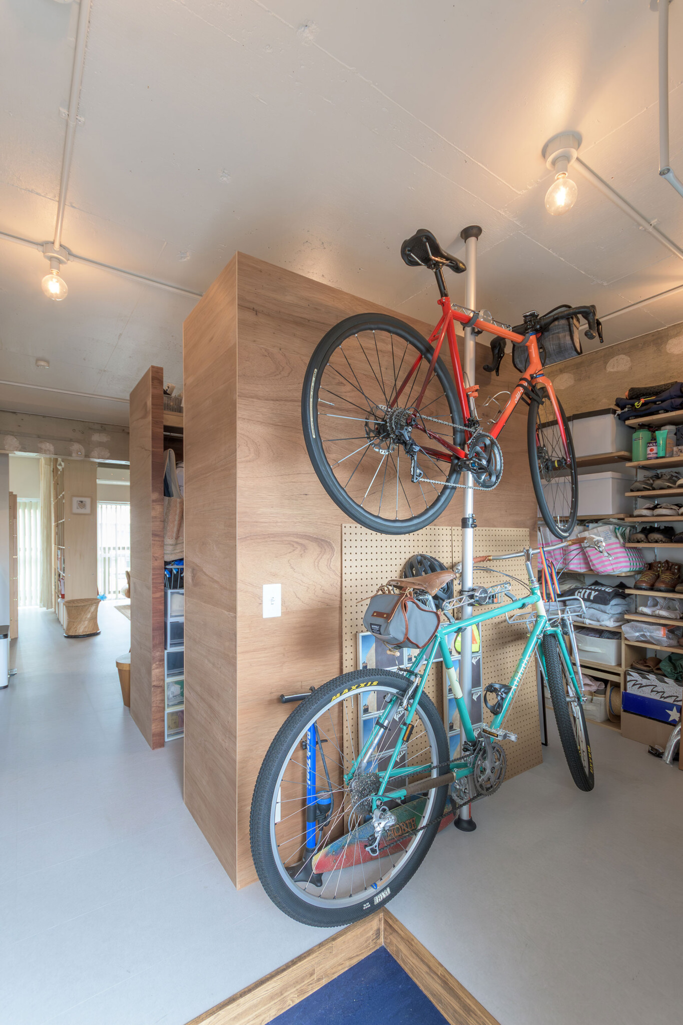 玄関から見た景色。