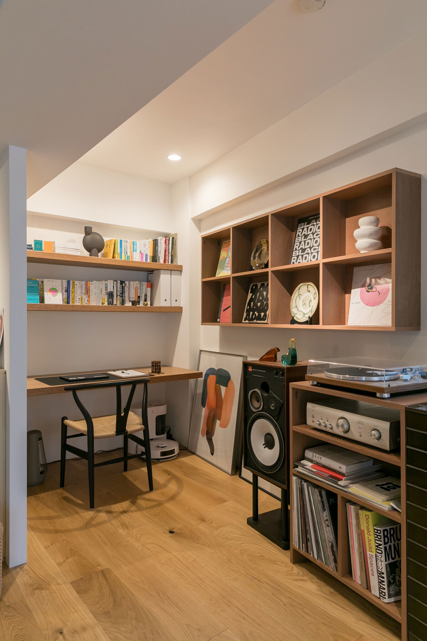 リビングの一角に設けたワークスペース。