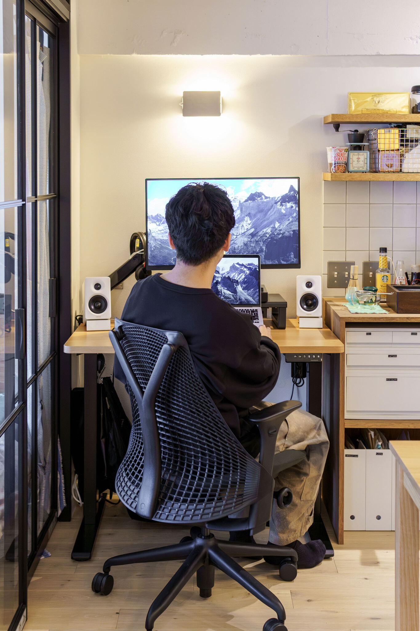 寝室横には、旦那様のワークスペースを設けた。